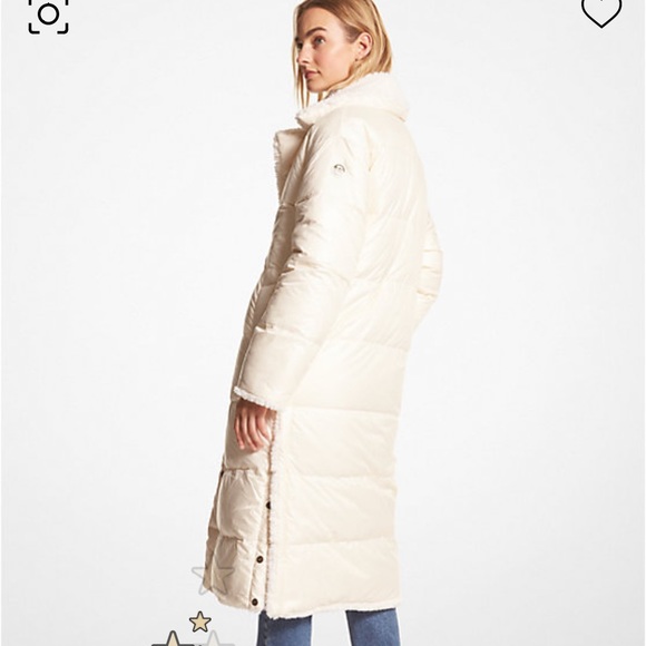 Michael Kors Quilted Ciré and Faux
Shearling Reversible Puffer
Coat- Women’s MED - Picture 16 of 16